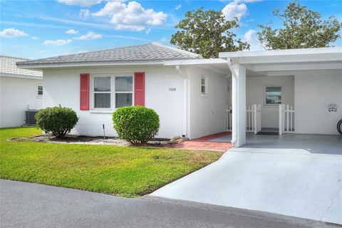 A home in LAKELAND