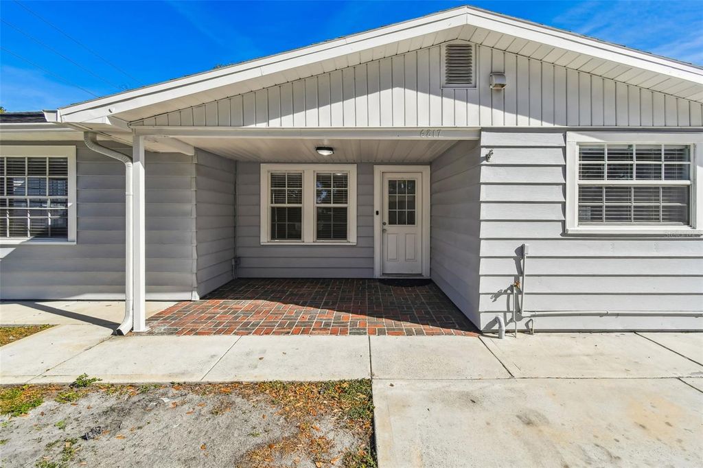 Photo of 6817 N Sterling Avenue, Tampa, FL 33614 (MLS # TB8454016)