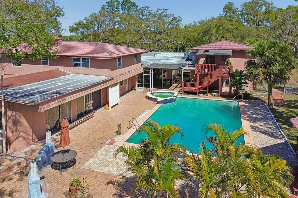 Photo of 1238 Flotilla Drive, Holiday, FL 34690 (MLS # TB8485598)