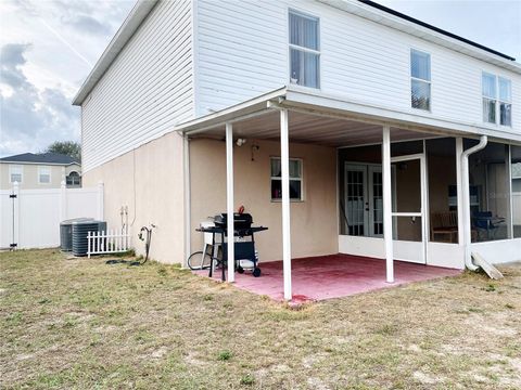 A home in WINTER HAVEN