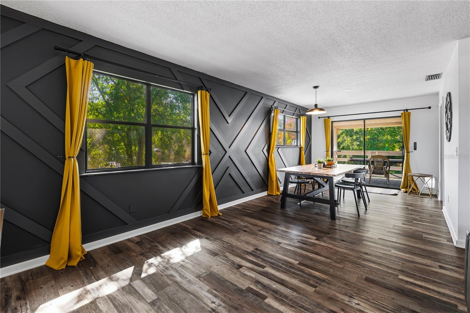 GREEN GRASS ACRES 2ND ADD - Residential