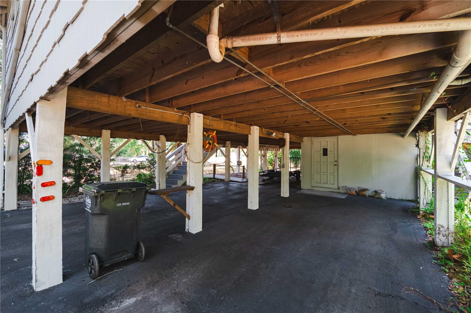 GREEN GRASS ACRES 2ND ADD - Residential