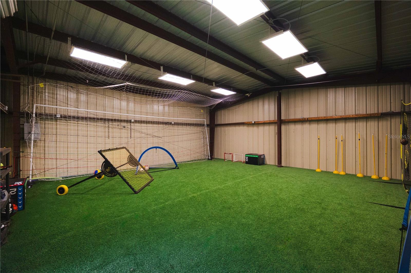 GREEN GRASS ACRES 2ND ADD - Residential