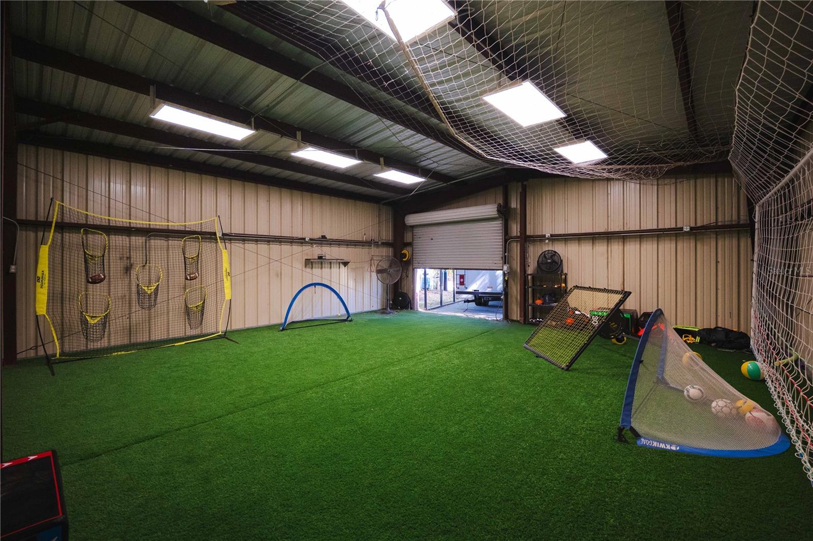 GREEN GRASS ACRES 2ND ADD - Residential