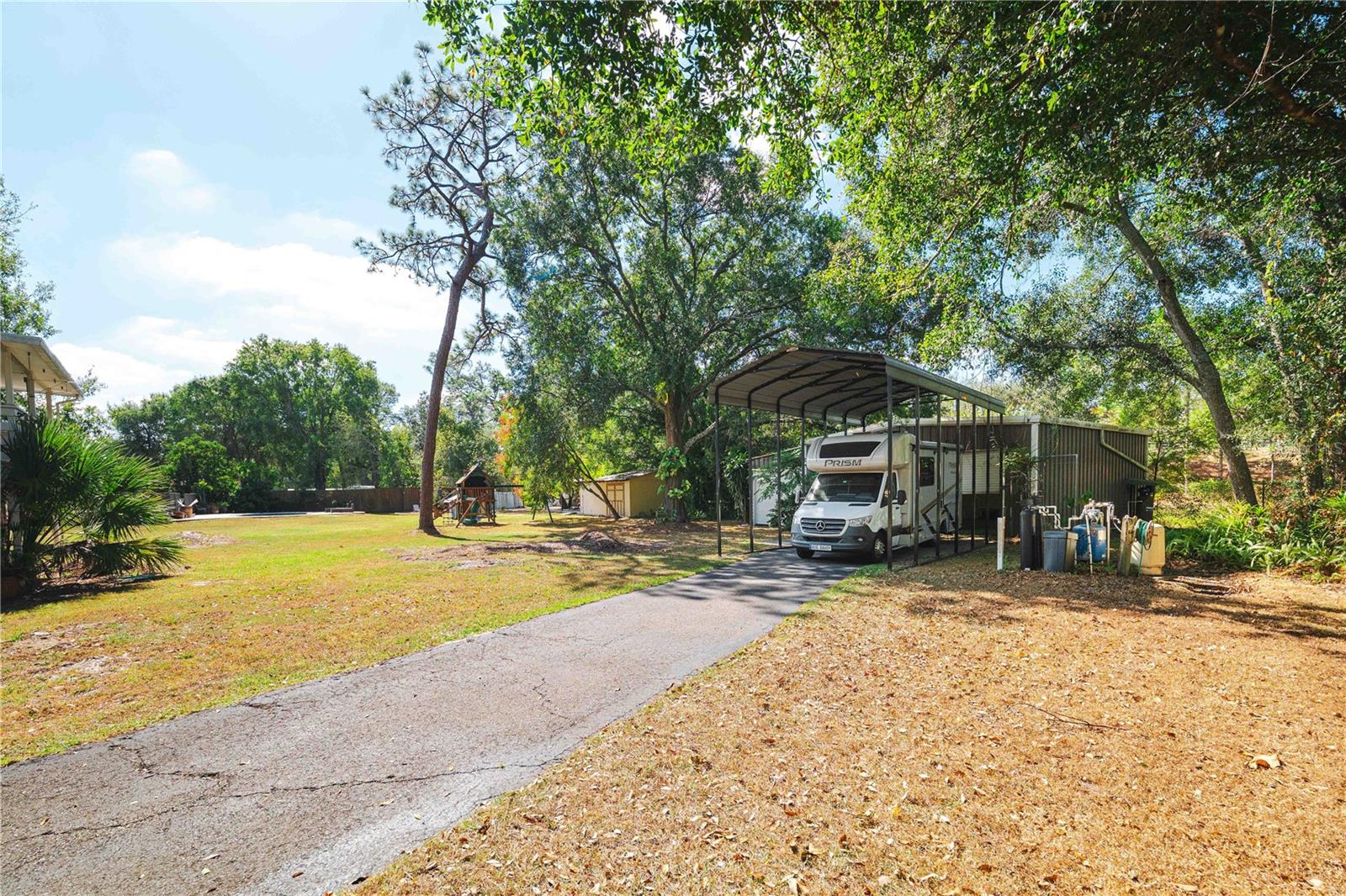 GREEN GRASS ACRES 2ND ADD - Residential