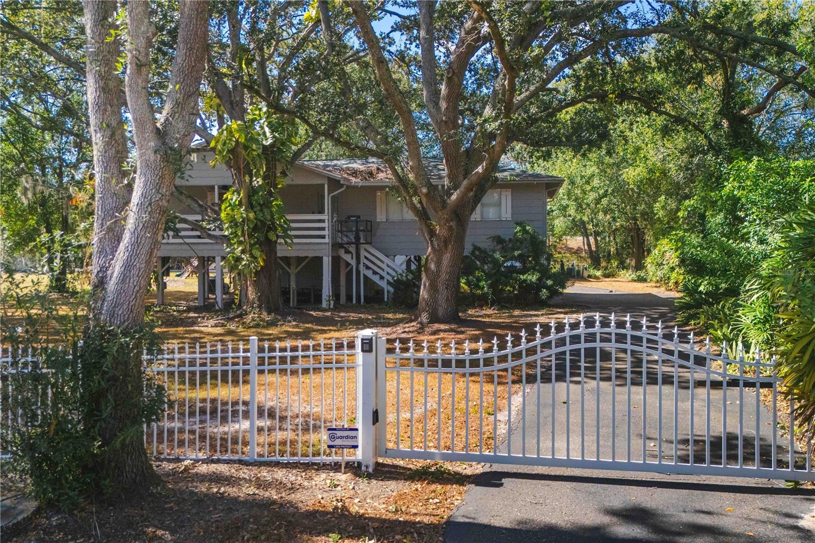 GREEN GRASS ACRES 2ND ADD - Residential