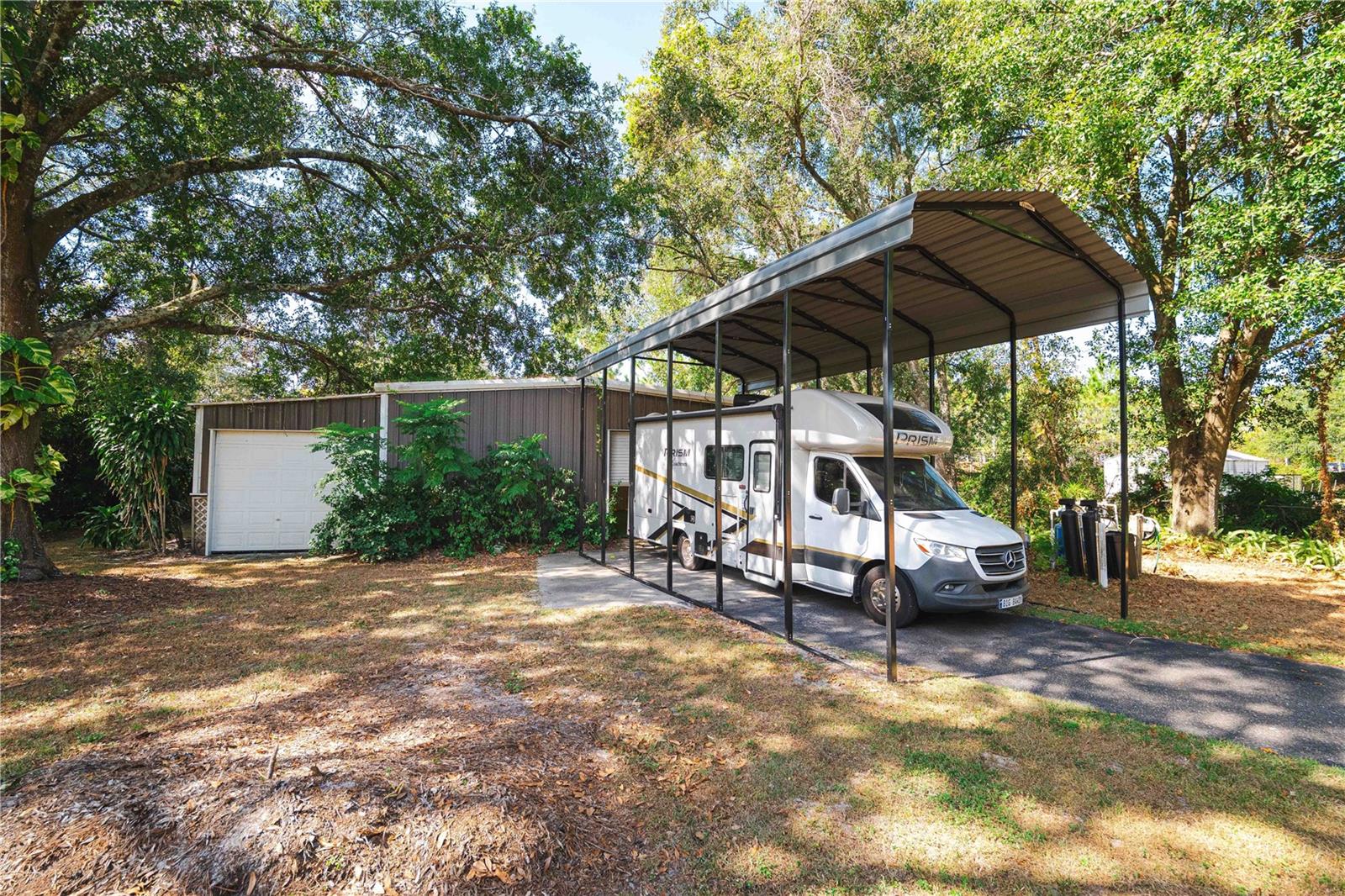 GREEN GRASS ACRES 2ND ADD - Residential