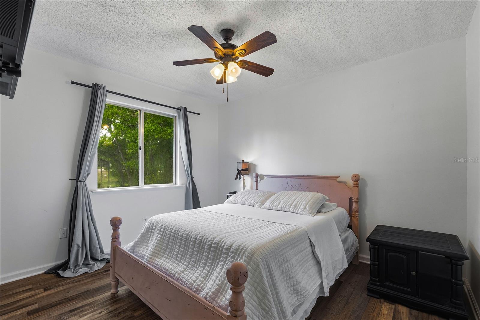 GREEN GRASS ACRES 2ND ADD - Residential