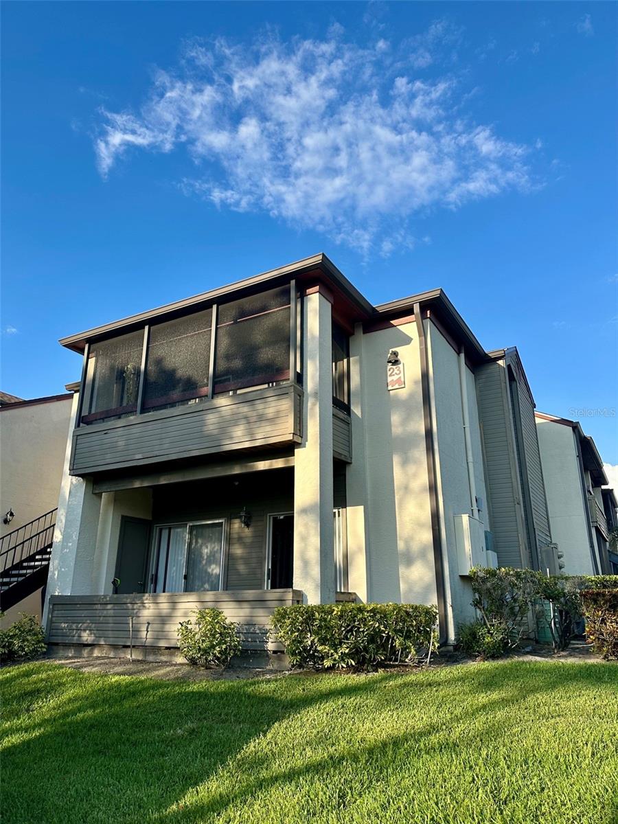 ITOPIA PRIVATE RESIDENCES CONDO - Residential