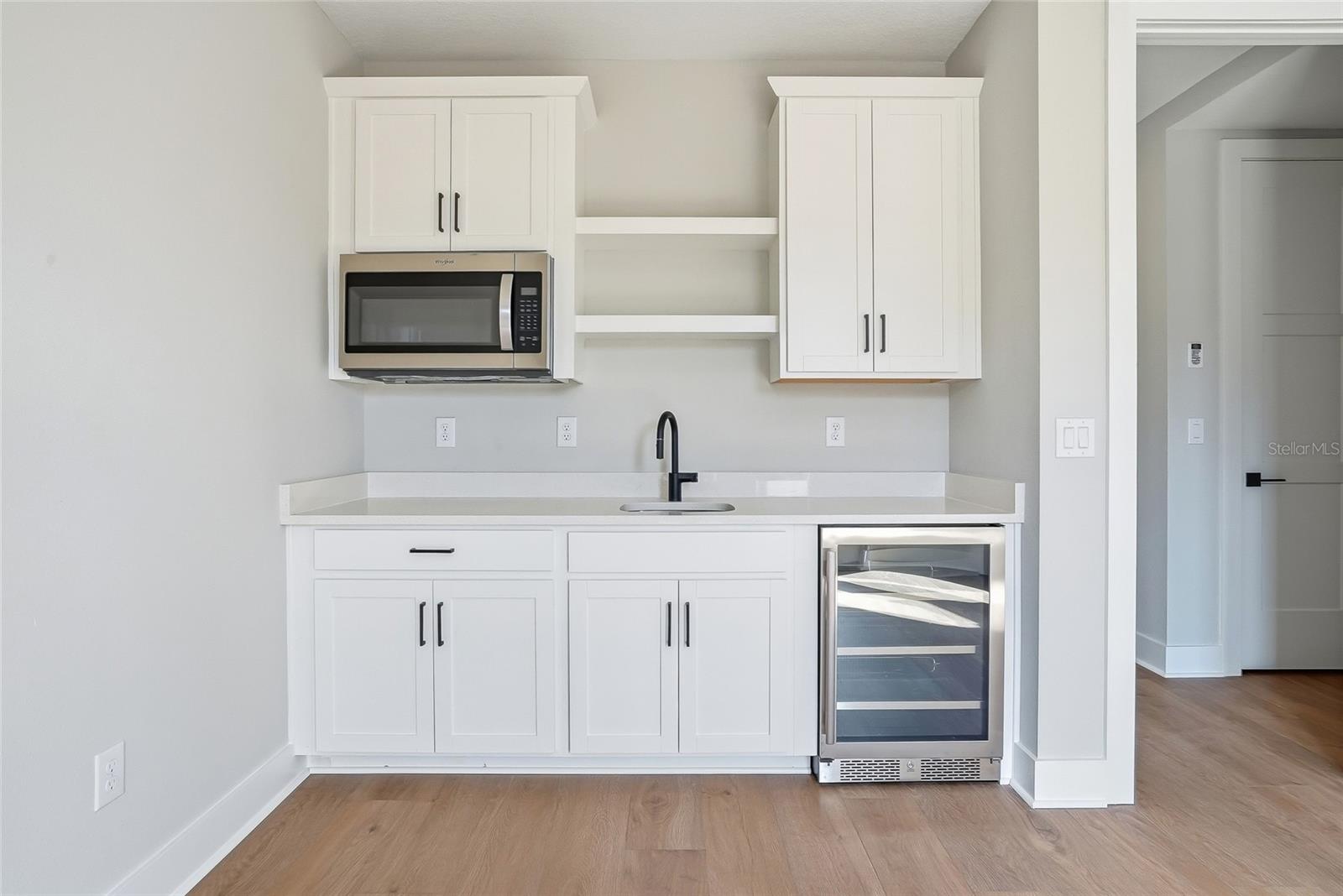 BLANC TOWNHOMES - Residential