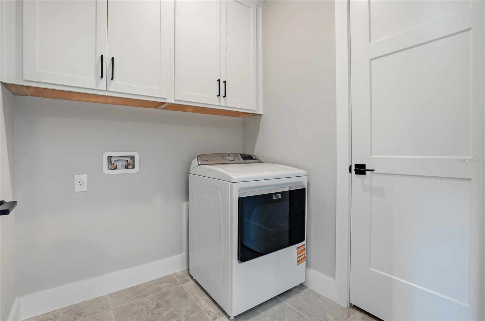 BLANC TOWNHOMES - Residential