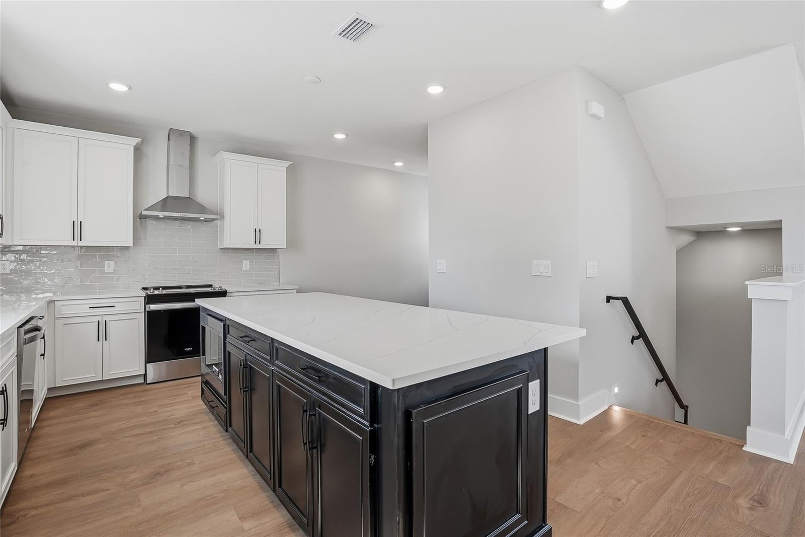 BLANC TOWNHOMES - Residential