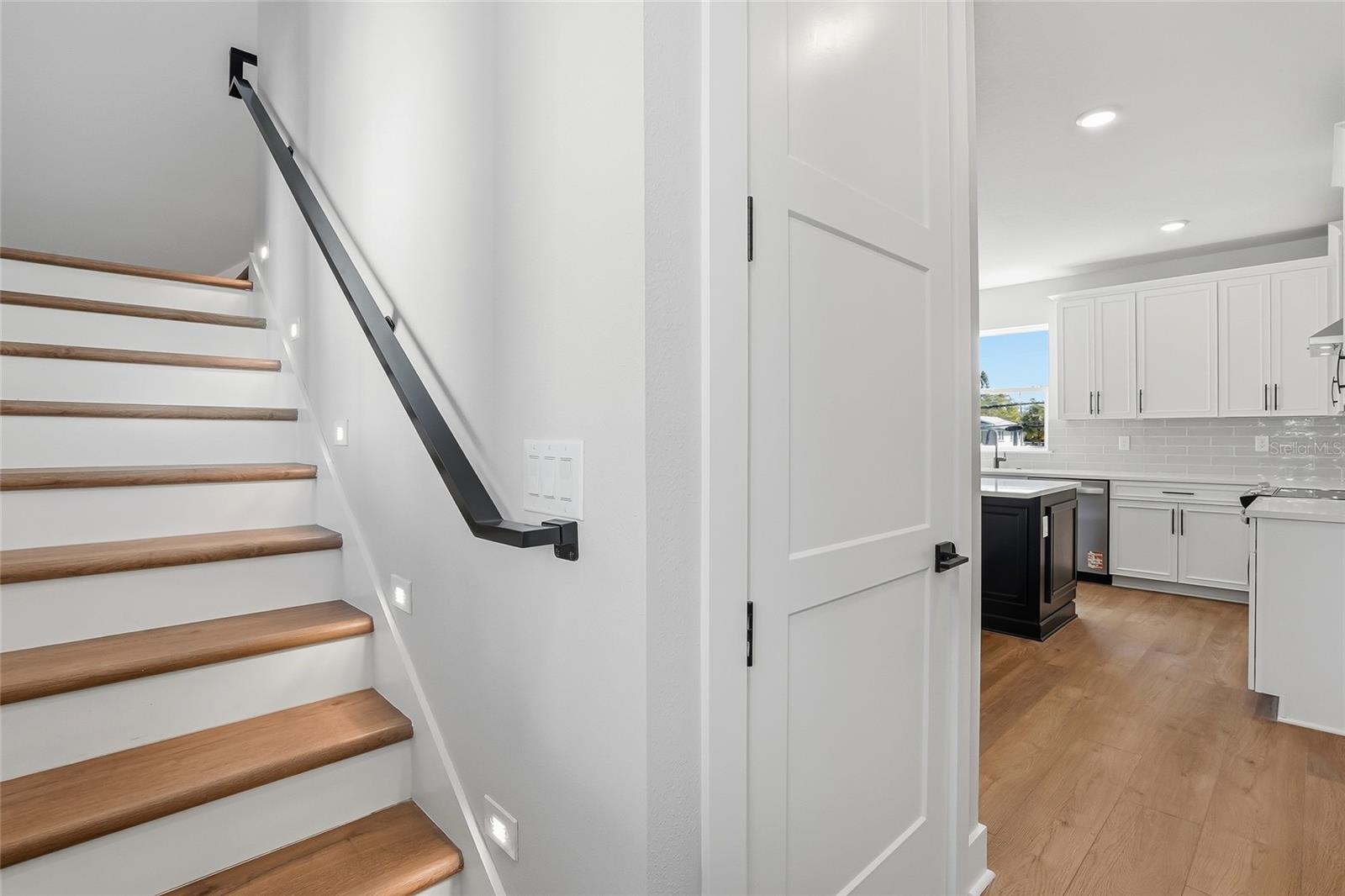 BLANC TOWNHOMES - Residential