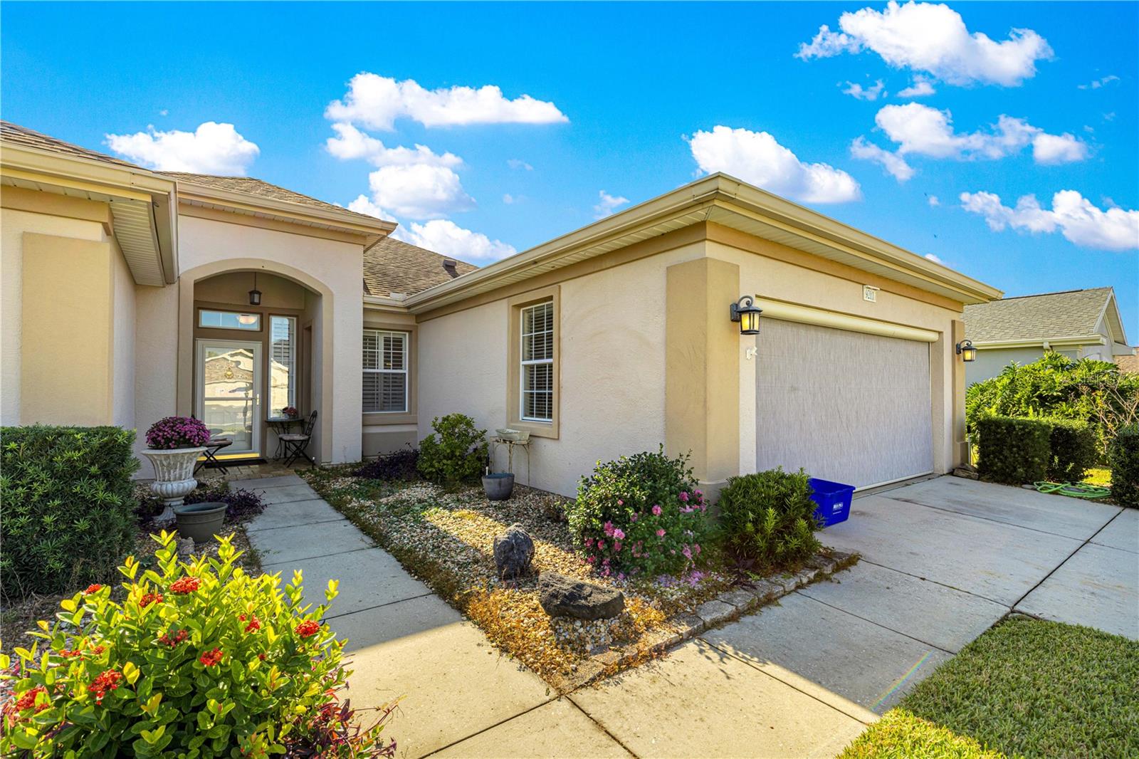 SPRUCE CREEK COUNTRY CLUB ECHO GLEN PH 01 - Residential