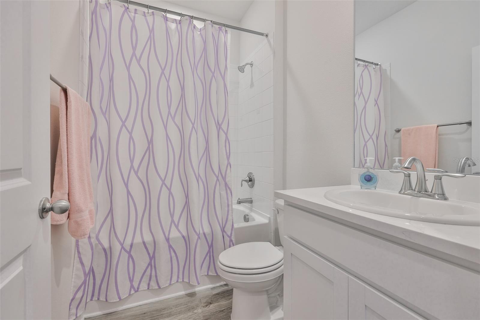 SILVERSTONE NORTH - Residential