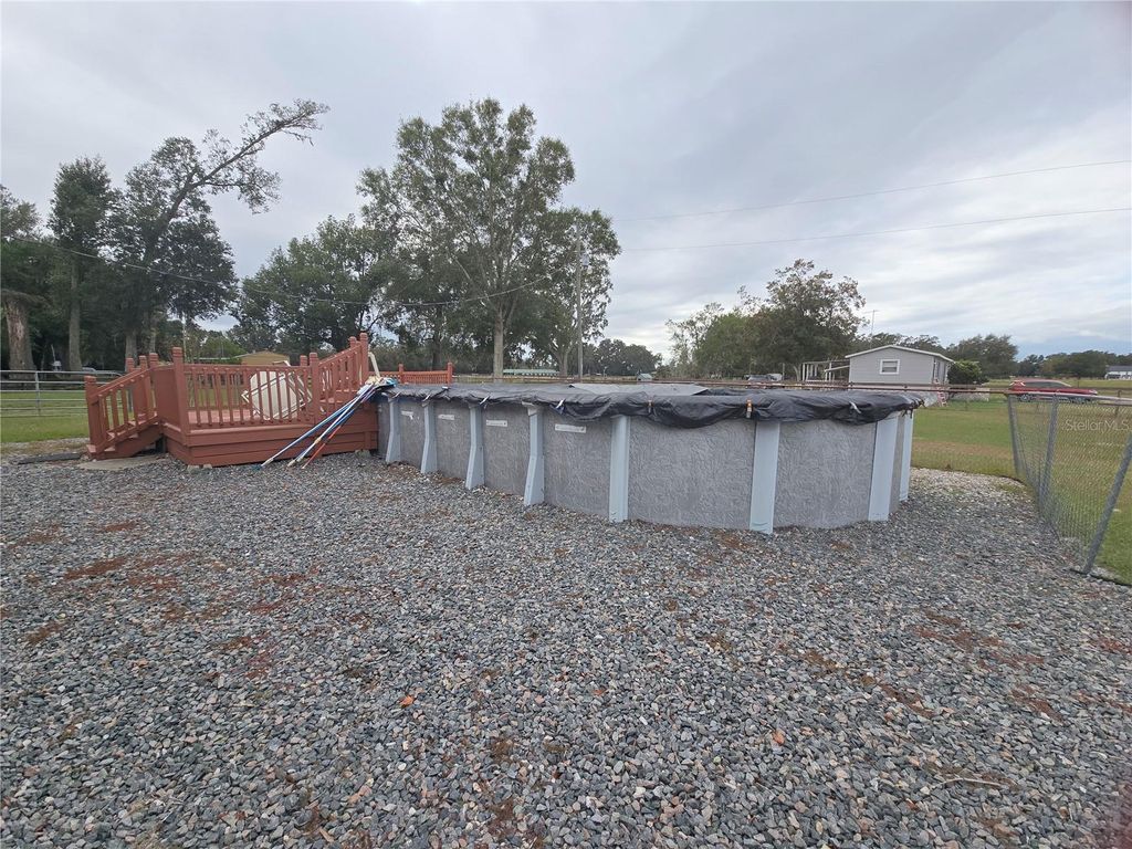 Photo of 16948 SE 19th Court, Summerfield, FL 34491 (MLS # OM705911)