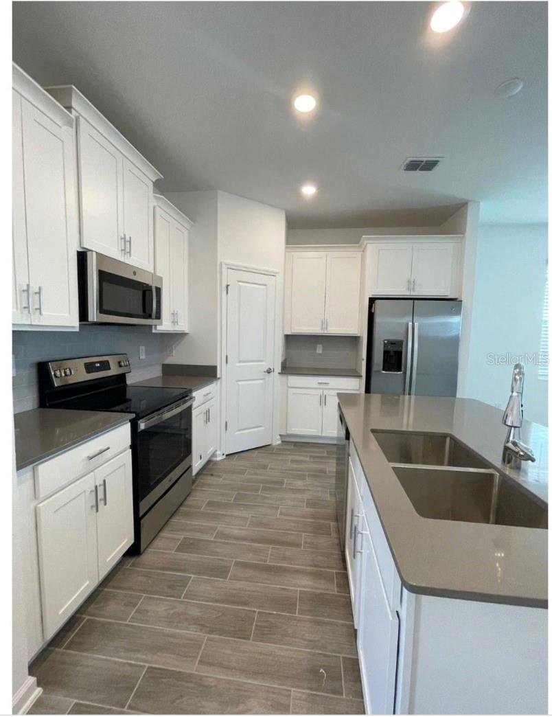 TOHOQUA PH 2 - Residential Lease