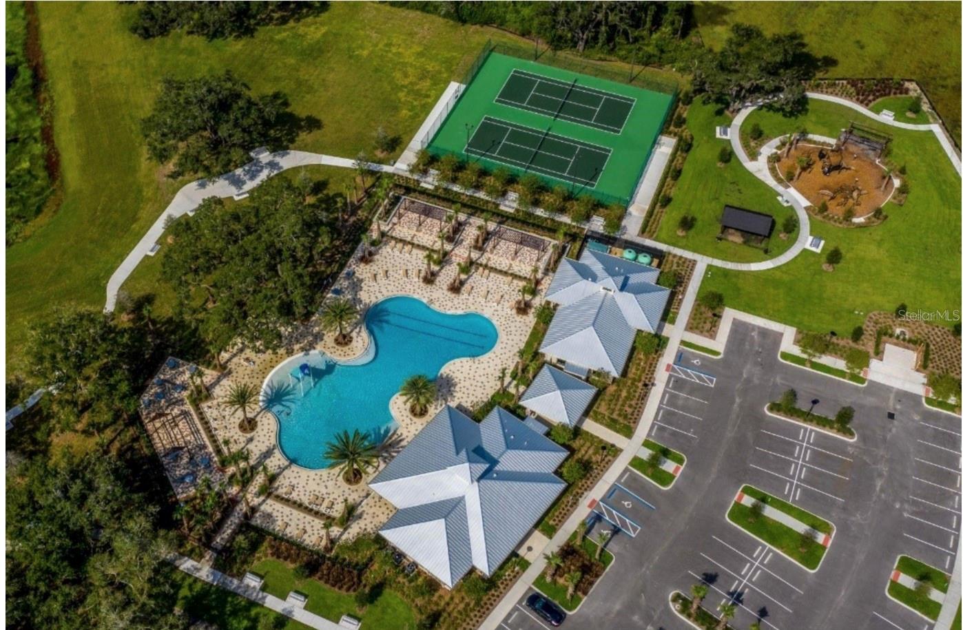 TOHOQUA PH 2 - Residential Lease