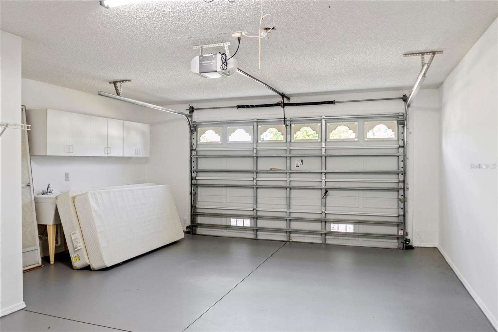 VILLAGES OF SUMTER BROYHILL VILLAS - Residential