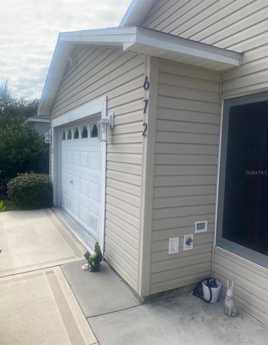 VILLAGES OF SUMTER BROYHILL VILLAS - Residential