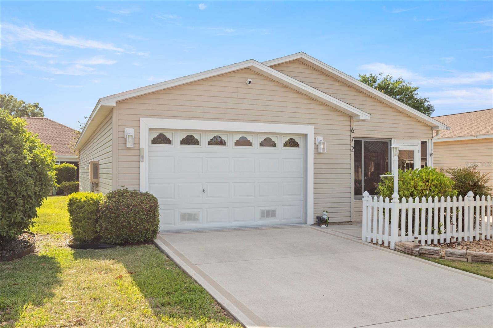 VILLAGES OF SUMTER BROYHILL VILLAS - Residential