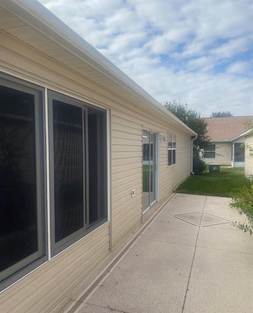 VILLAGES OF SUMTER BROYHILL VILLAS - Residential