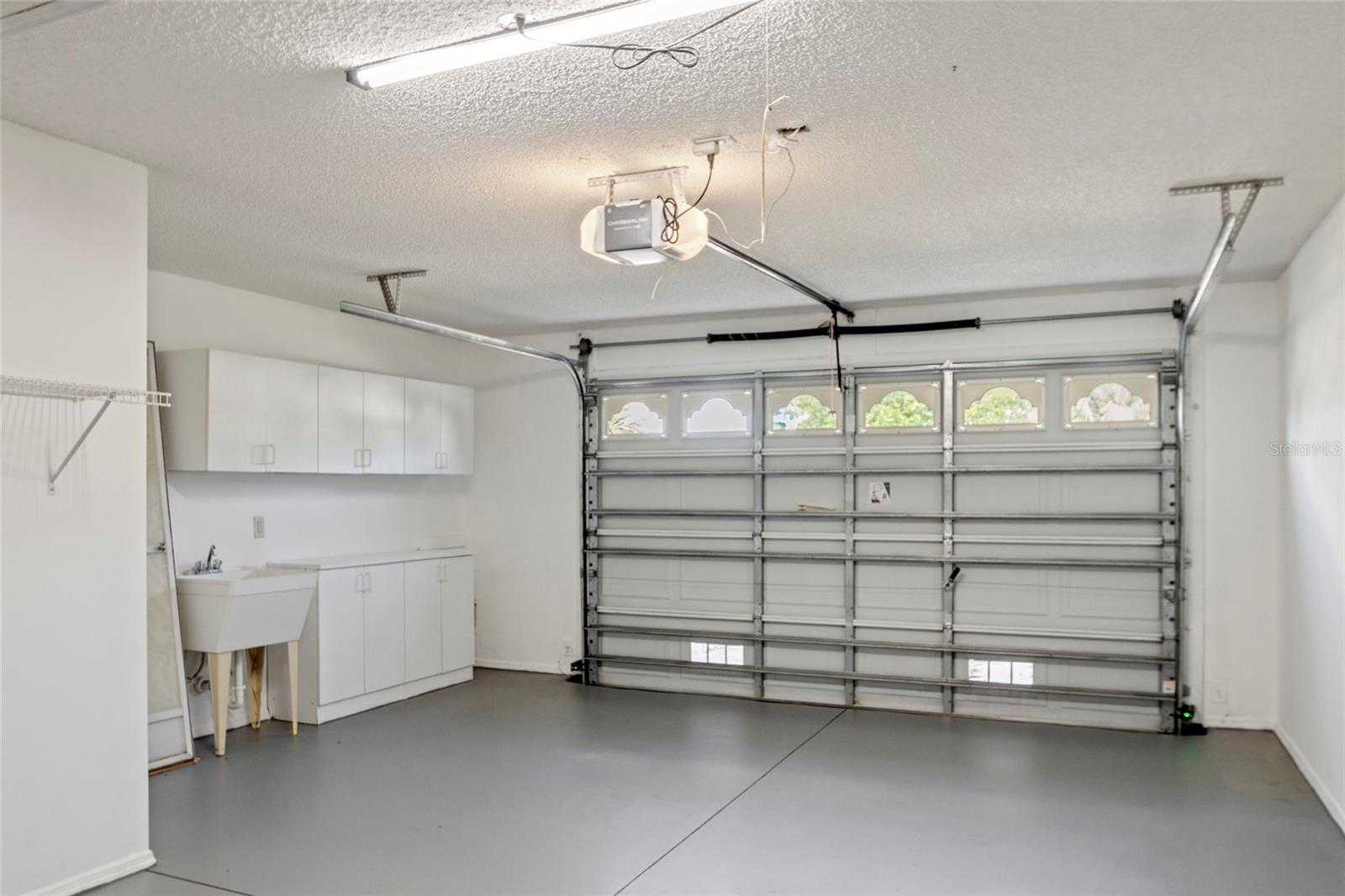 VILLAGES OF SUMTER BROYHILL VILLAS - Residential