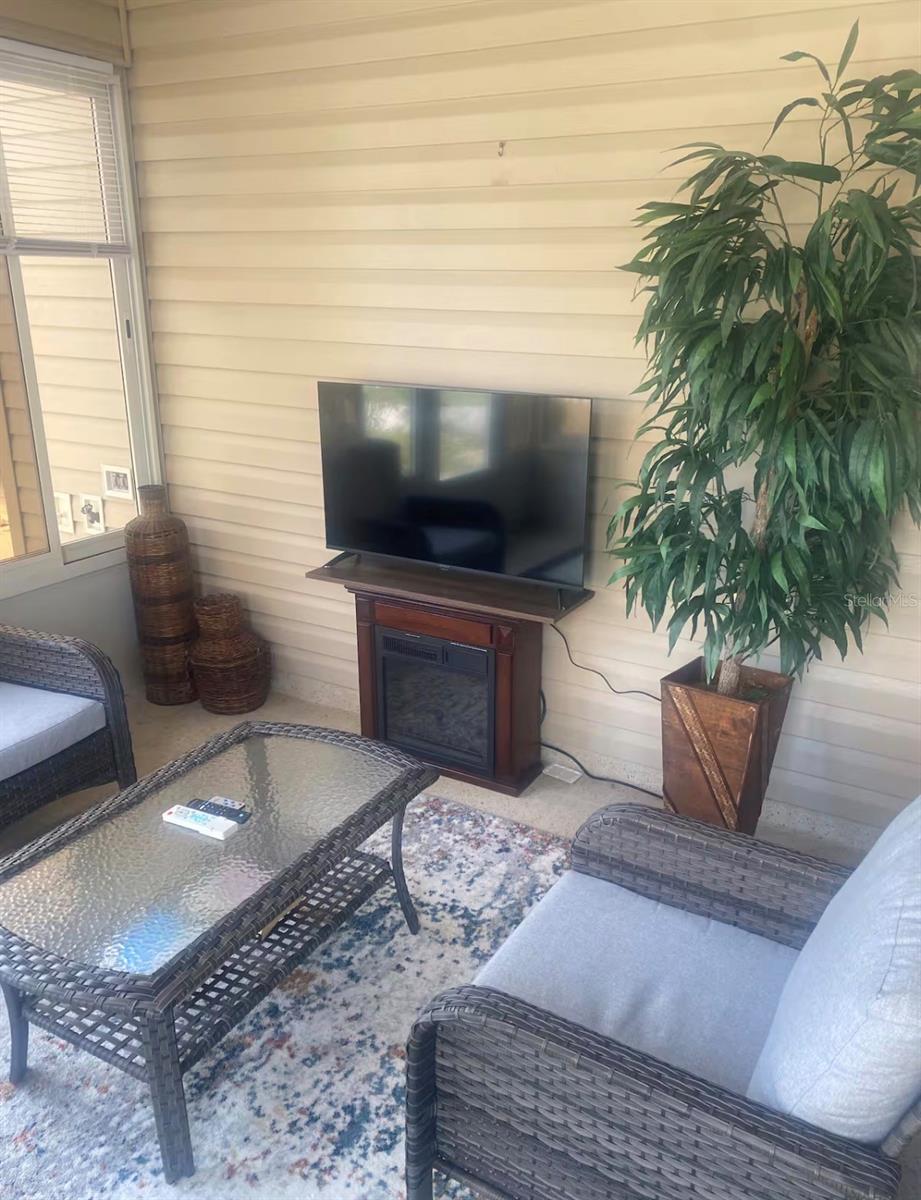 VILLAGES OF SUMTER BROYHILL VILLAS - Residential