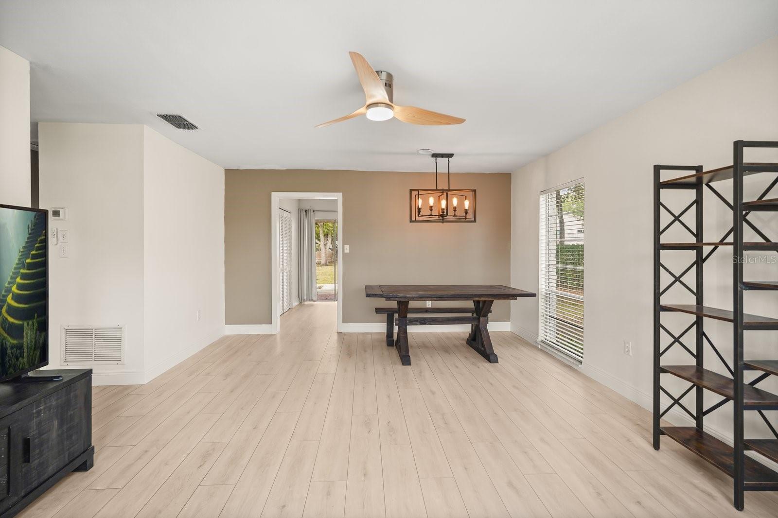 ORANGE TREE VILLAGE 02 - Residential