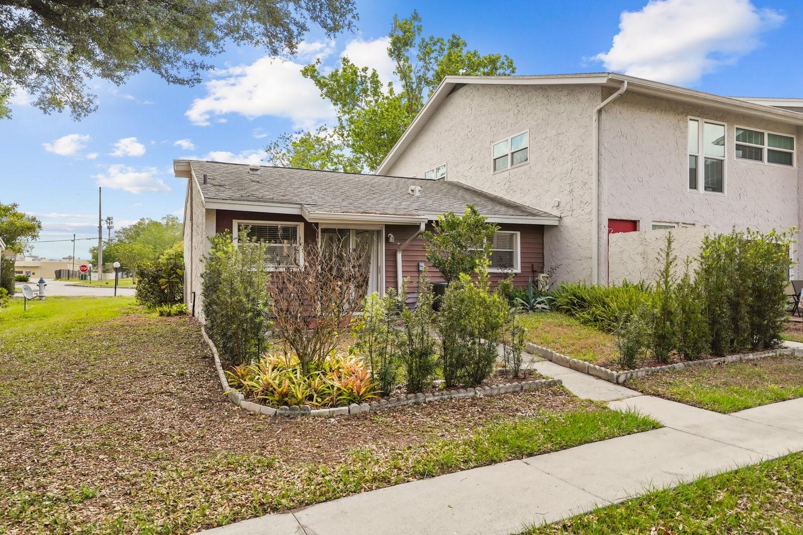 ORANGE TREE VILLAGE 02 - Residential