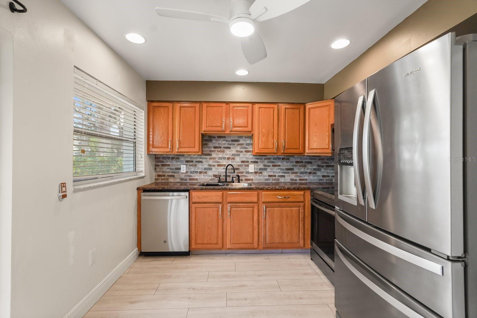 ORANGE TREE VILLAGE 02 - Residential