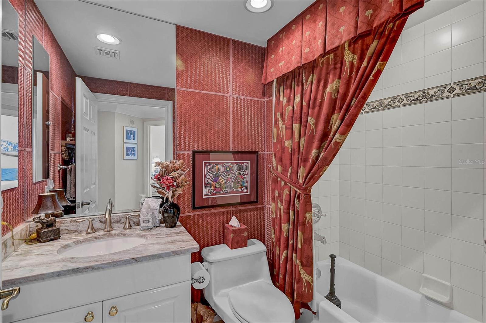 MERIDIAN AT THE OAKS PRESERVE - Residential