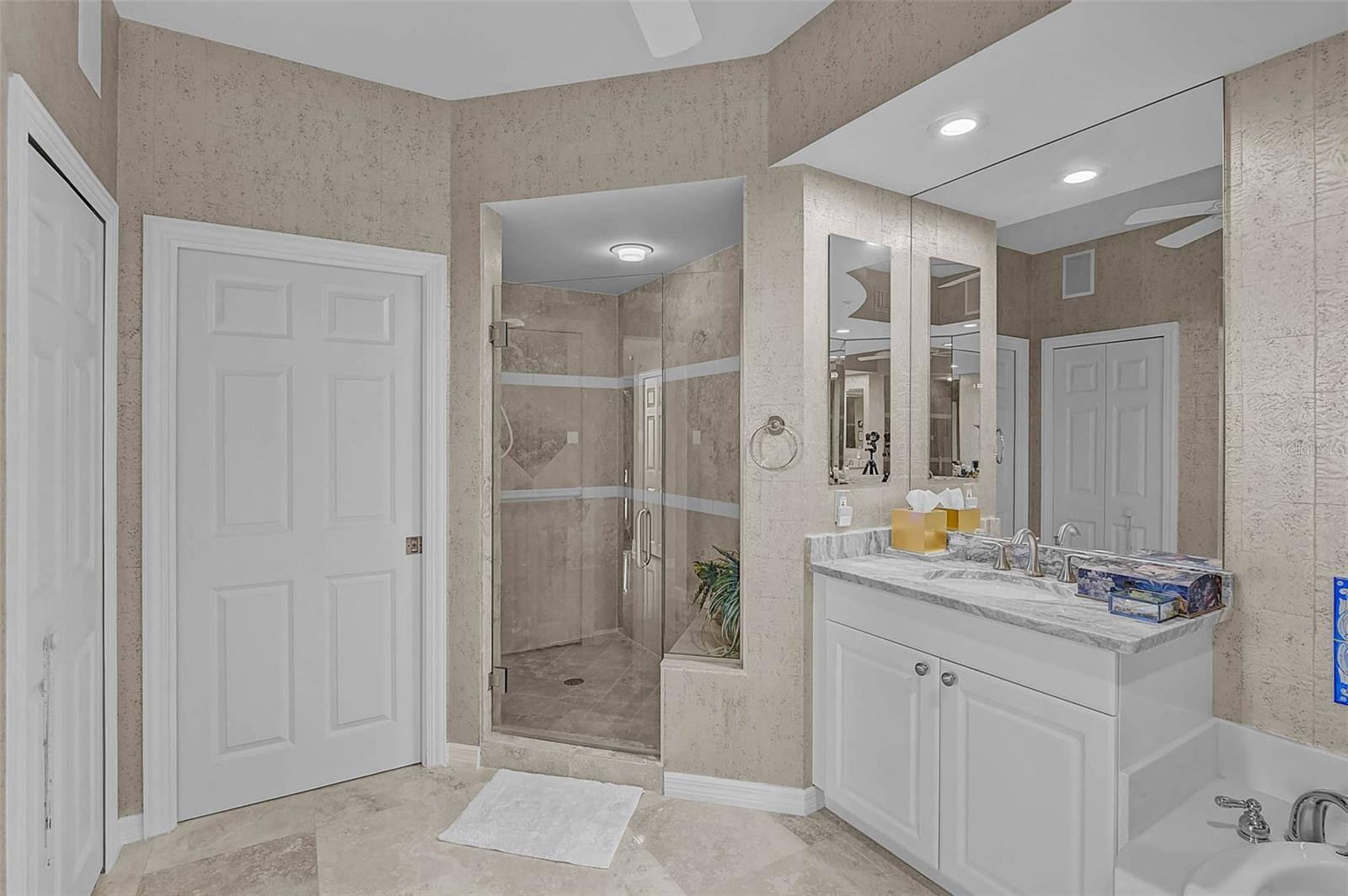 MERIDIAN AT THE OAKS PRESERVE - Residential