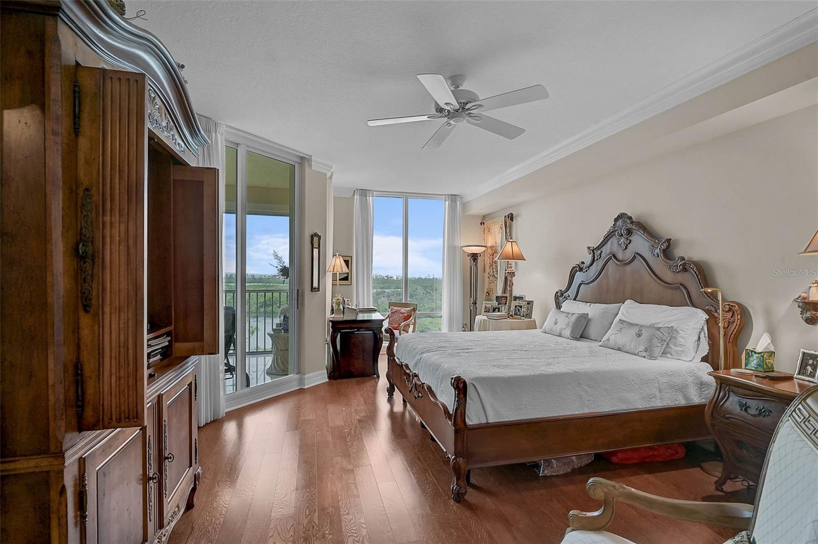 MERIDIAN AT THE OAKS PRESERVE - Residential