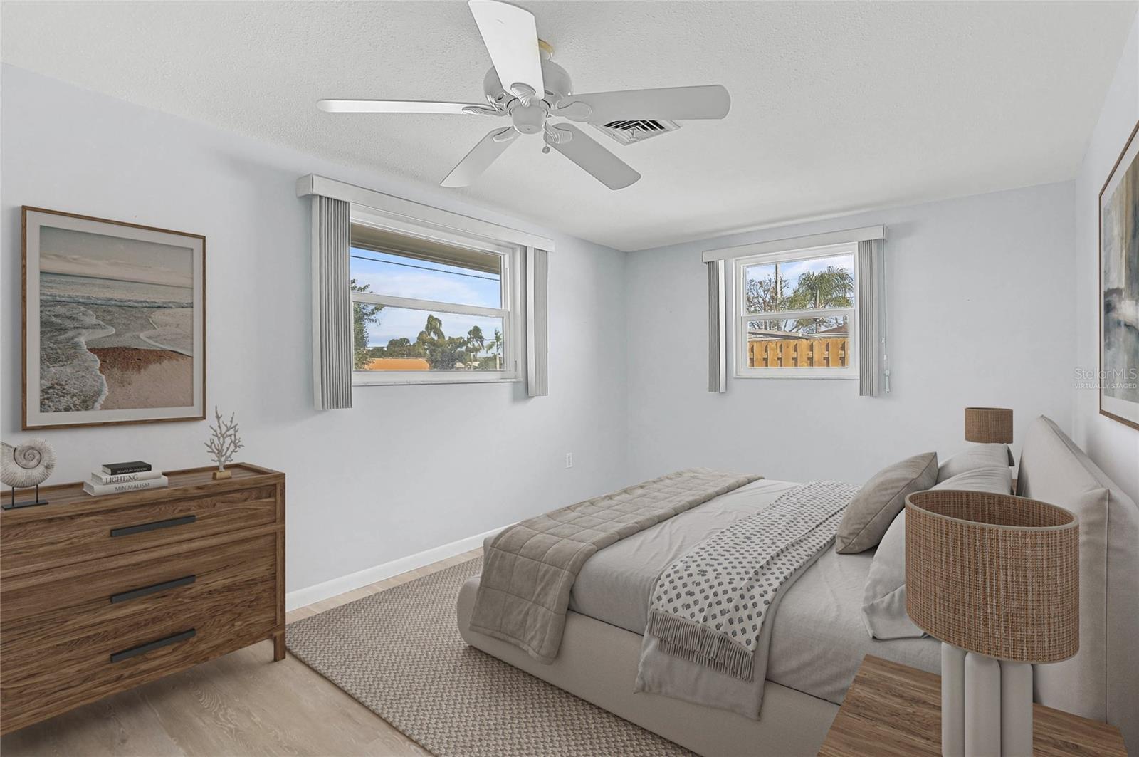 SOUTH VENICE - Residential