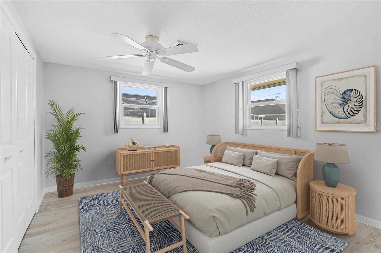 SOUTH VENICE - Residential