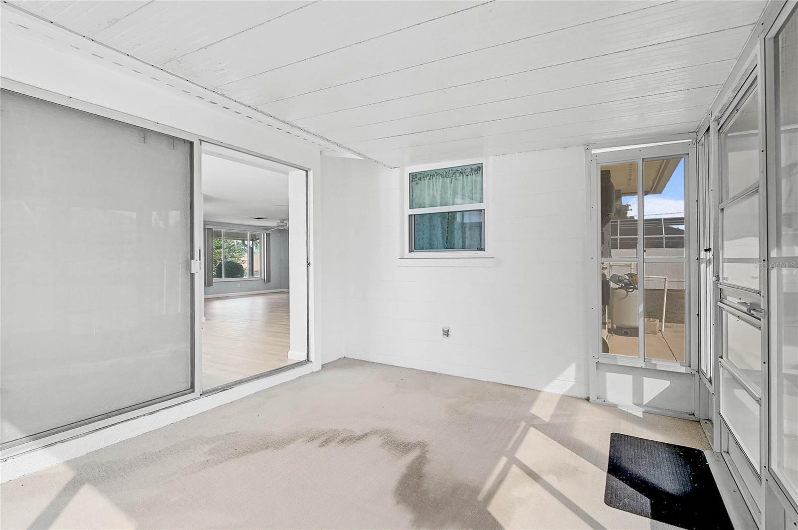 SOUTH VENICE - Residential