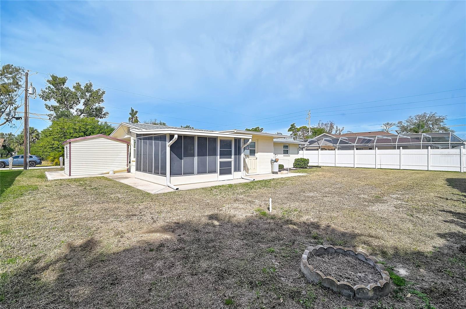 SOUTH VENICE - Residential