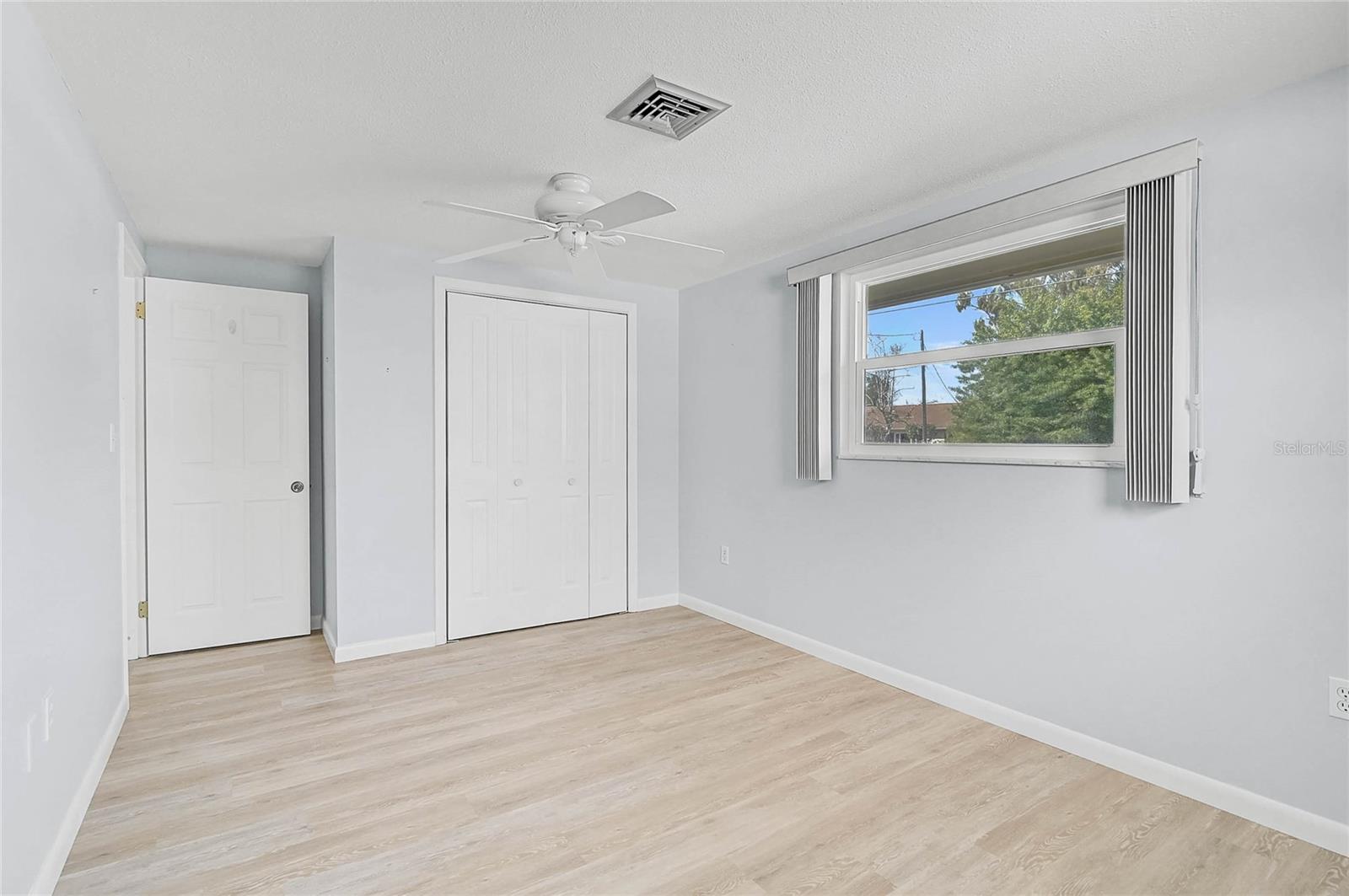 SOUTH VENICE - Residential