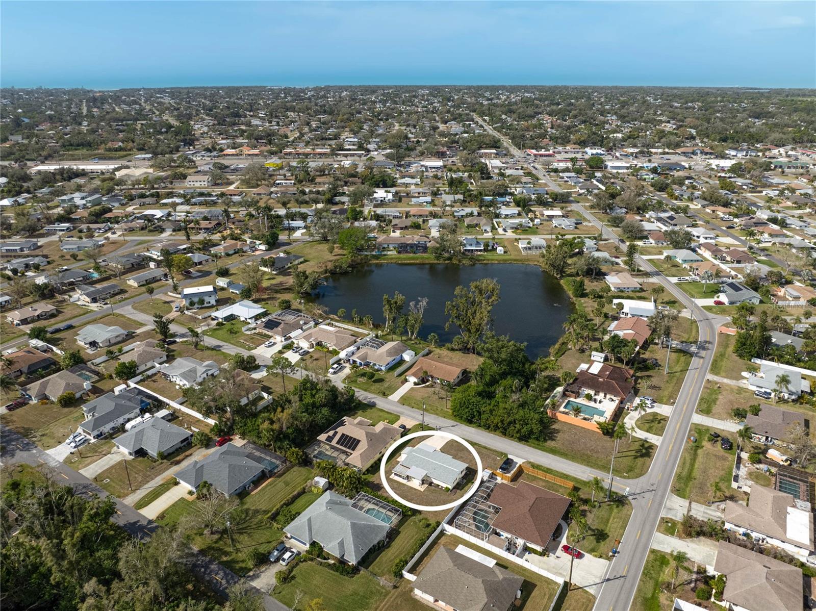 SOUTH VENICE - Residential