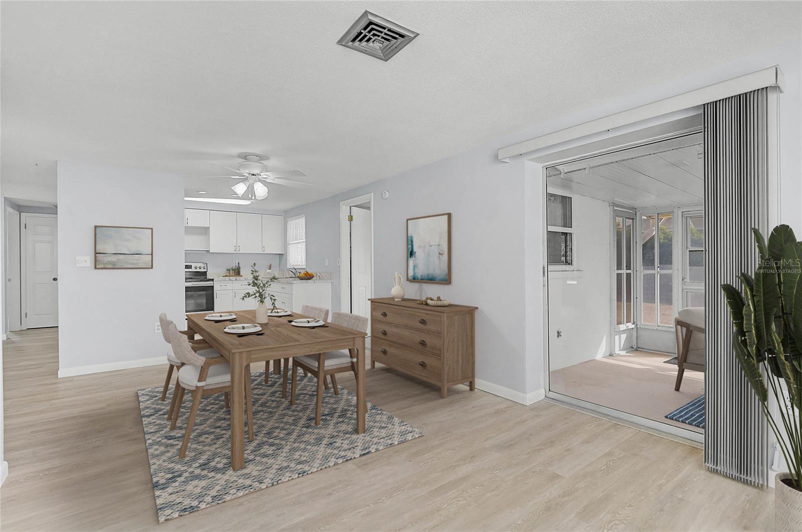 SOUTH VENICE - Residential