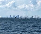 ISLAND RESORT AT MARINERS CLUB - Residential