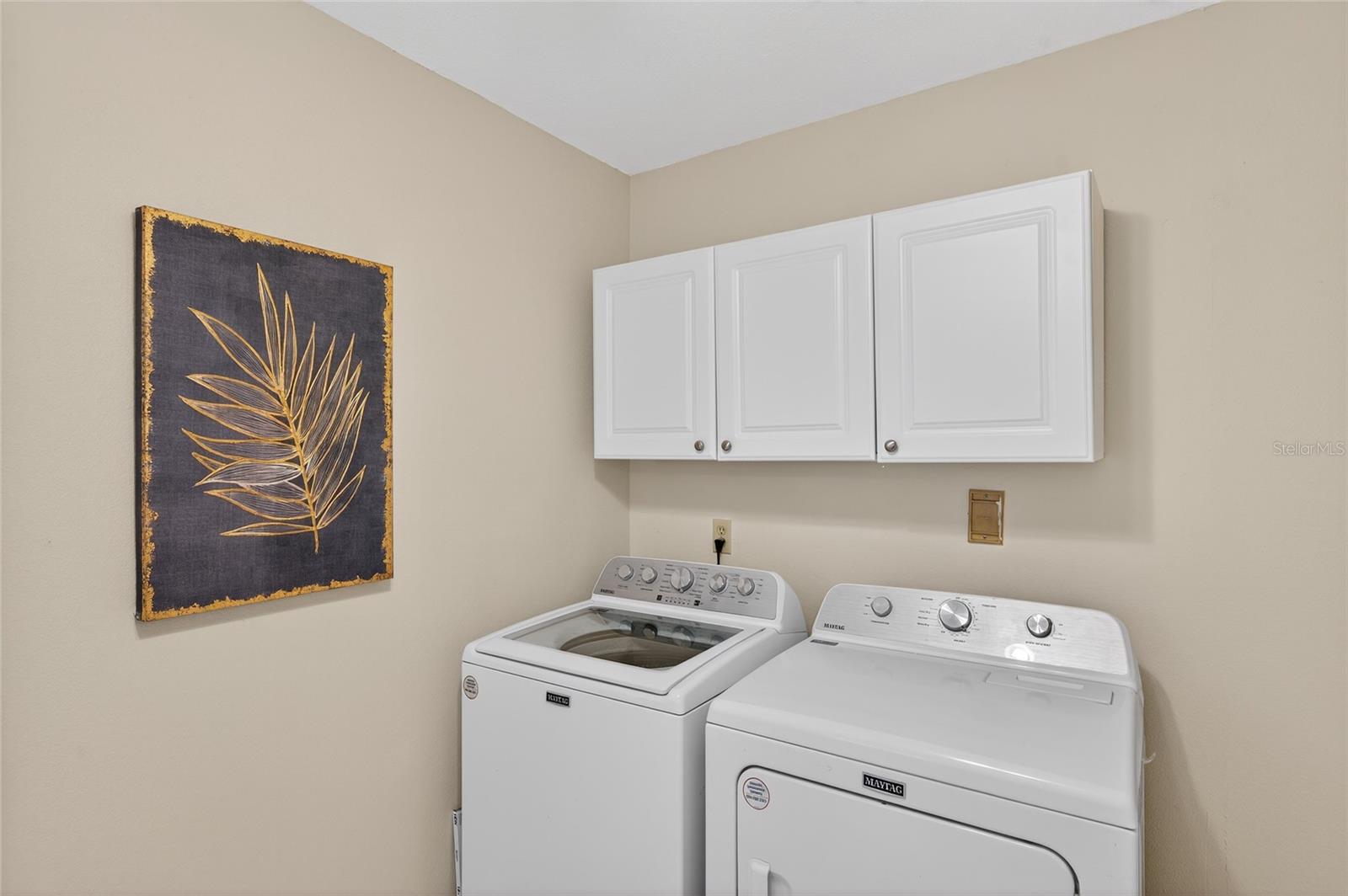 SALLS LAKE PARK - Residential