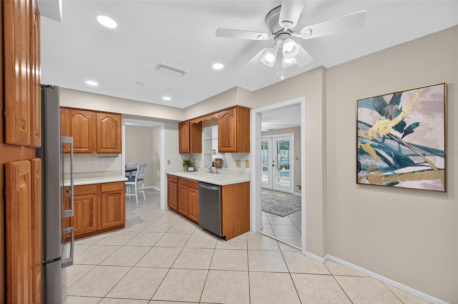 SALLS LAKE PARK - Residential