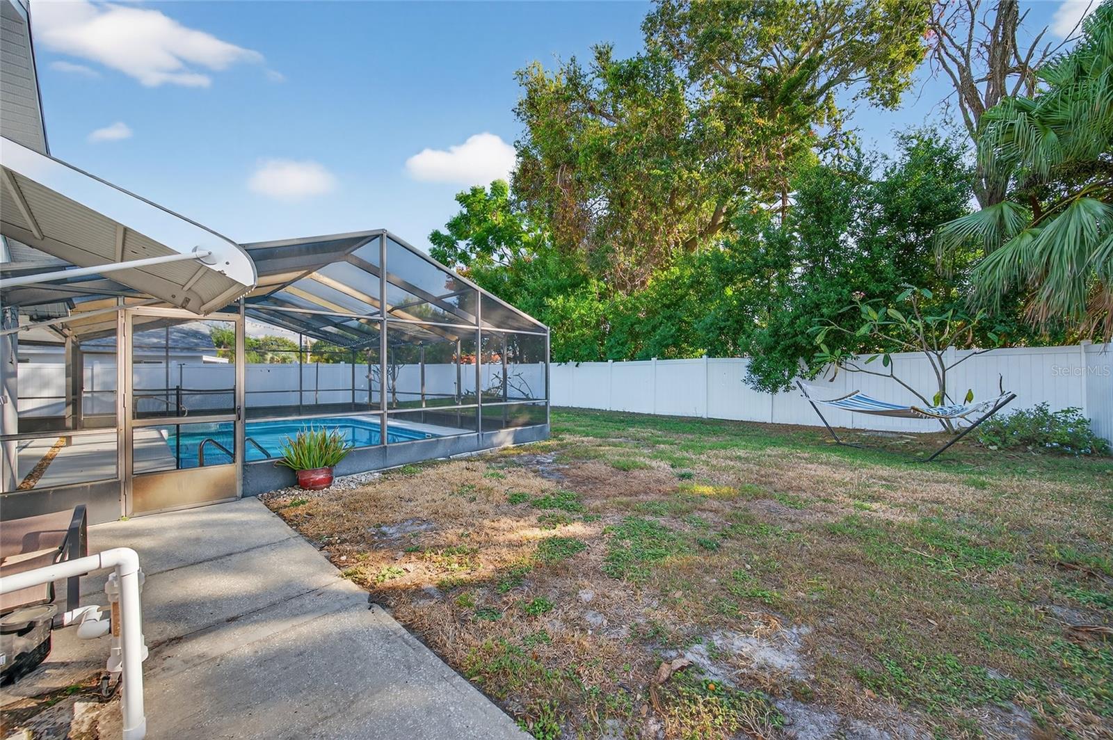 SALLS LAKE PARK - Residential