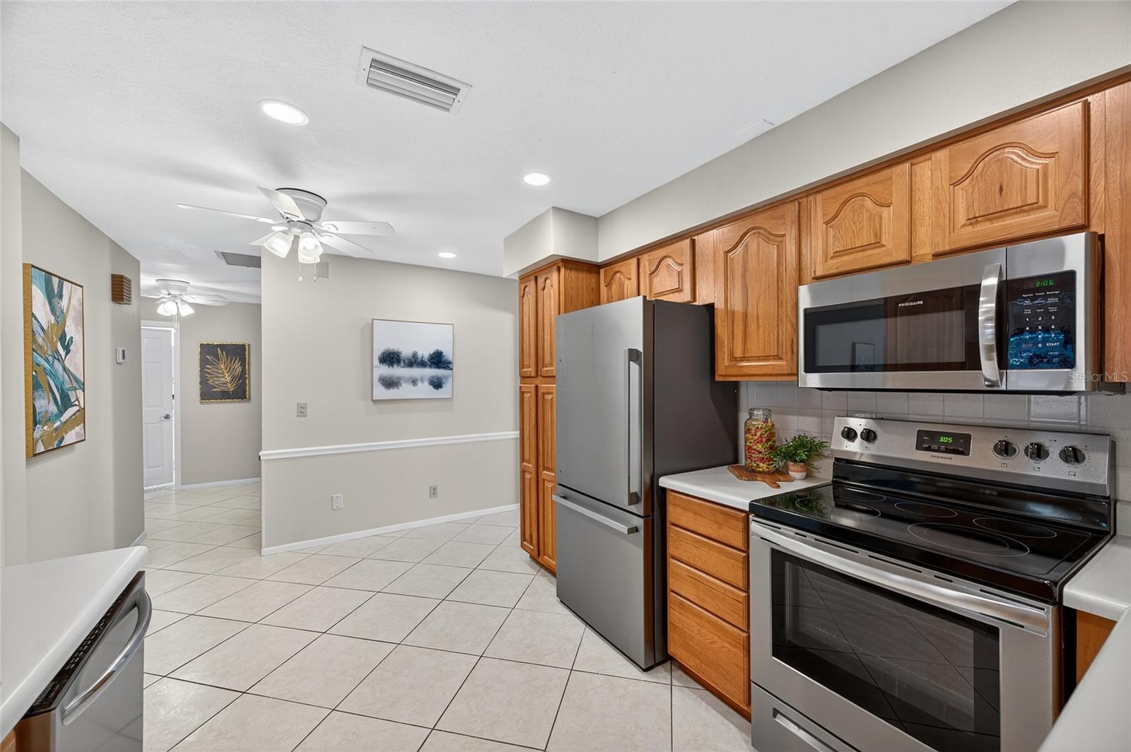 SALLS LAKE PARK - Residential