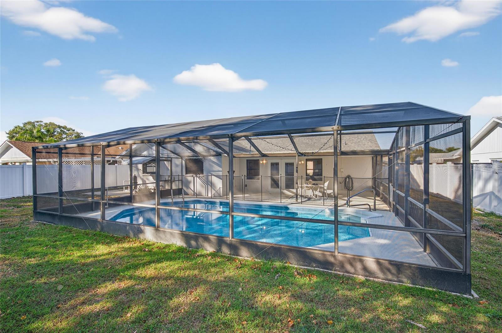 SALLS LAKE PARK - Residential