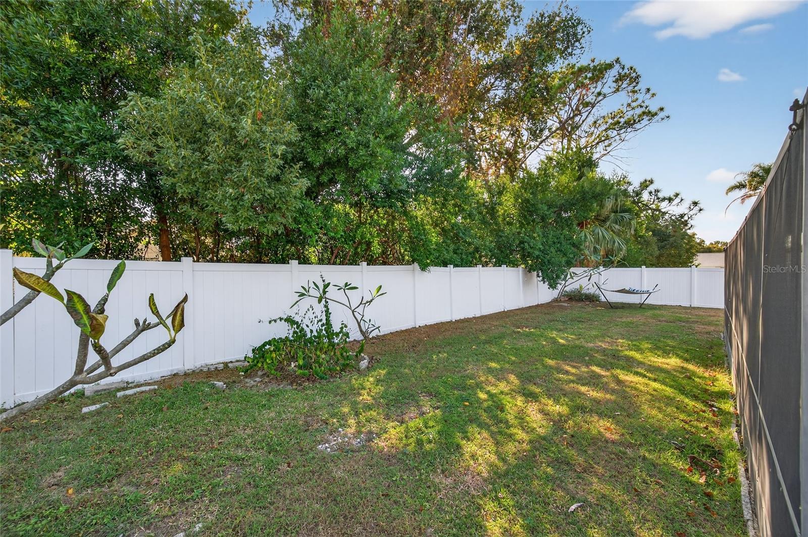 SALLS LAKE PARK - Residential