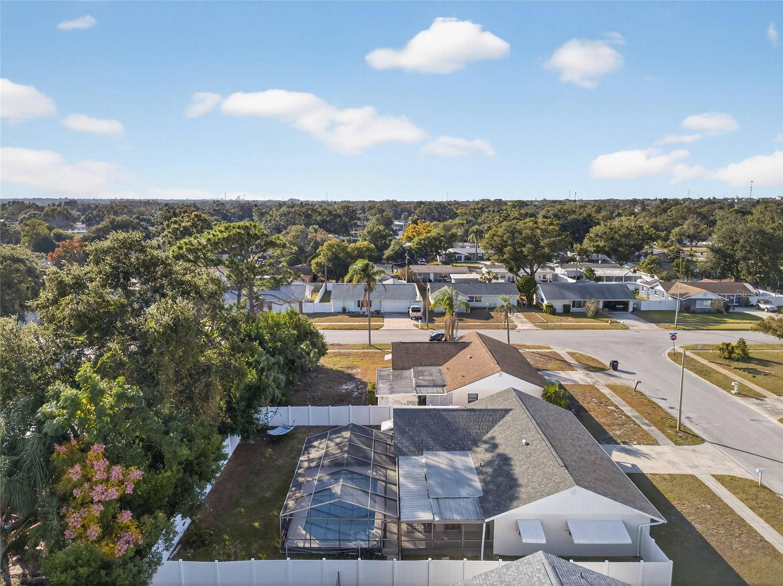 SALLS LAKE PARK - Residential