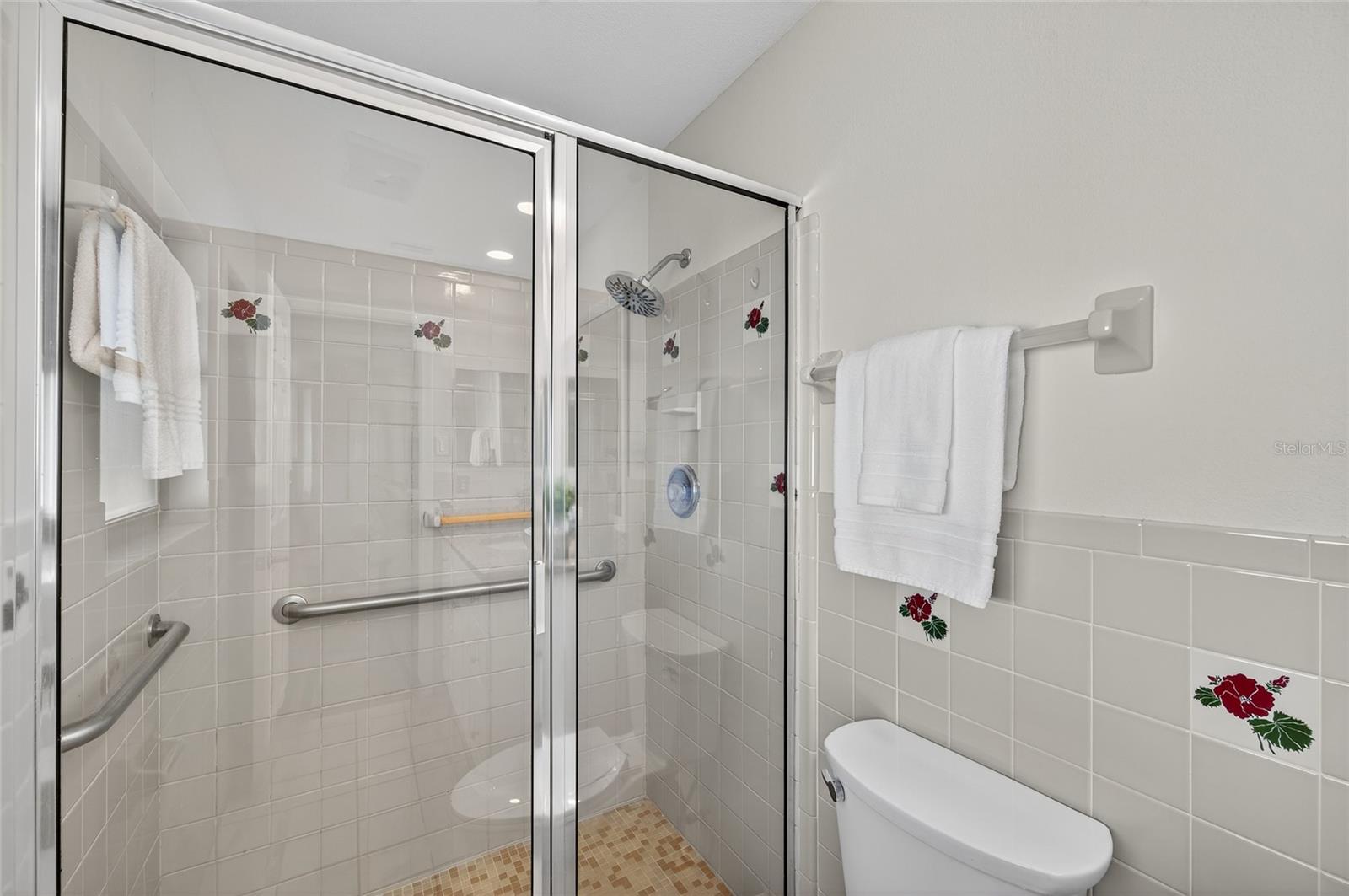 SALLS LAKE PARK - Residential